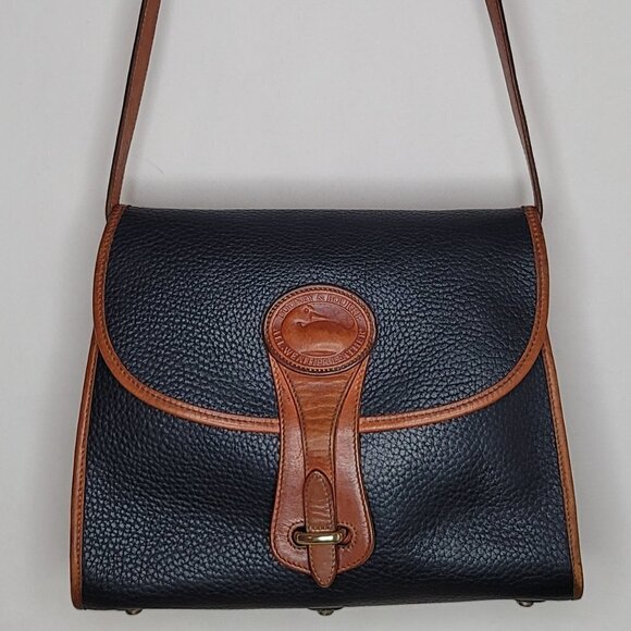 Dooney & Bourke Essex Shoulder Bag Crossbody - Picture 2 of 15